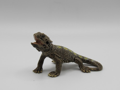 Schleich Bearded Dragon Figure 2011