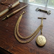 Classic Gold Pocket Watch Chain with Crystal Locket - Perfect for Any Occasion