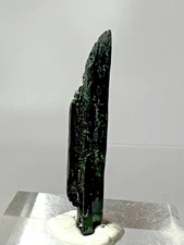 Aegirine Crystal - Mount Malosa, Zomba, Malawi, Africa.    6.4  g.