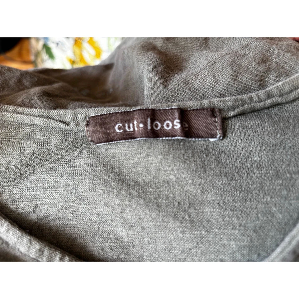 Blusa túnica feminina corte solta verde oliva mistura de linho feita nos EUA G/XL - Imagem 2 de 4