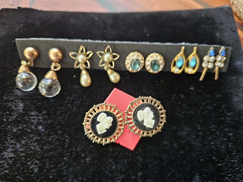 Vtg Lot Of 6 Pair Screwback Eearings Rhinestones Faux Pearl Van Dell 1/20 12k GF