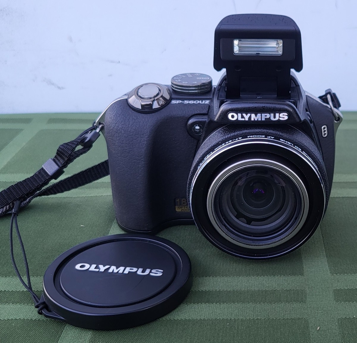 Olympus SP-560UZ 8MP Digital Camera with Dual Image Stabilized 18x