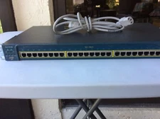 CISCO System 24 Port Model C2950.