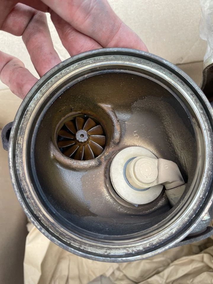 BMW 320i buen núcleo turbo Foto 2 de 4