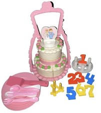 Vintage Fun With Food Wedding/Birthday Create-a-Cake 1987 Fisher Price 2152