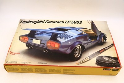 Testor Fujimi Lamborghini Countach LP 500S 1/20 Model Kit Sealed Parts 421