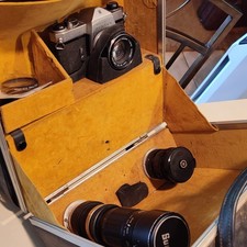 Honeywell Pentax Spotmatic Silver SLR Film Camera w/ Super-Takumar 55mm f/1.8