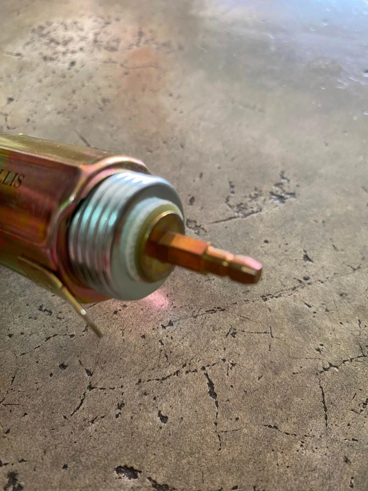 DATSUN 312 320 520 521 620 720 JUNIOR CIGARETTE LIGHTER PLUG & SOCKET 12v. - Imagem 4 de 4