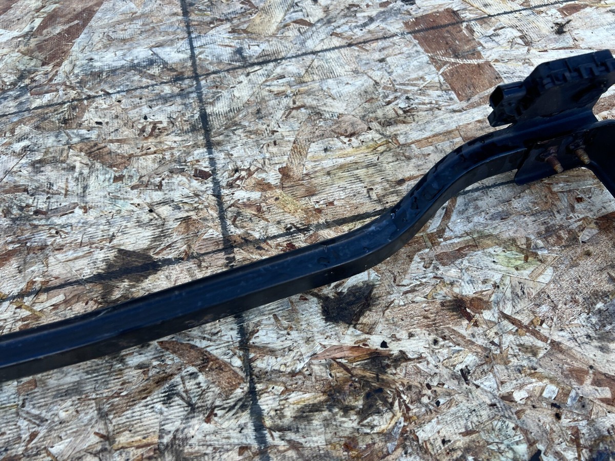 KARPAL Radiator Core Support Center Tie Bracket – For Infiniti QX60 / JX35 2013–2020 – Metal