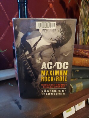 AC/DC: Maximum Rock & Roll First U.S. Edition 2006