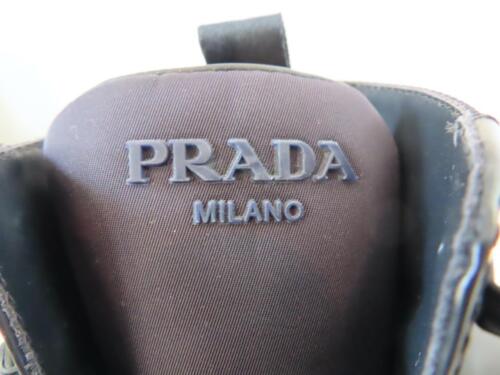 Botas de Combate PRADA Azul Marino Re-Nailon/Cuero Logo Triángulo EUR 38 $1,360 - Imagen 2 de 11