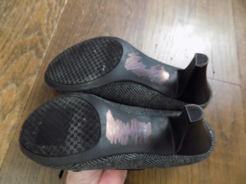 BONGO Bow pleated Ribbon Herringbone Plaid Fabric Black Gray Pumps 3" Heels sz 6 - Picture 6 of 7