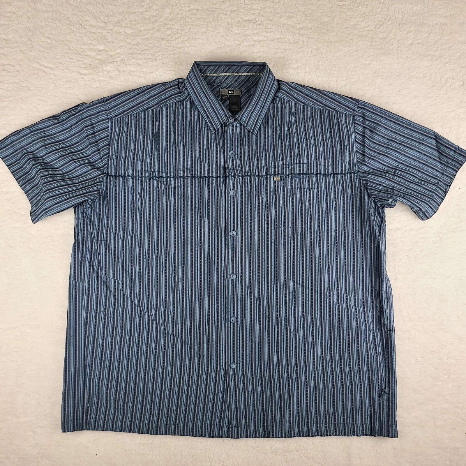 REI Shirt Mens XL Blue Gray Striped Casual Outdoor Hiking UPF 50+ Button Up