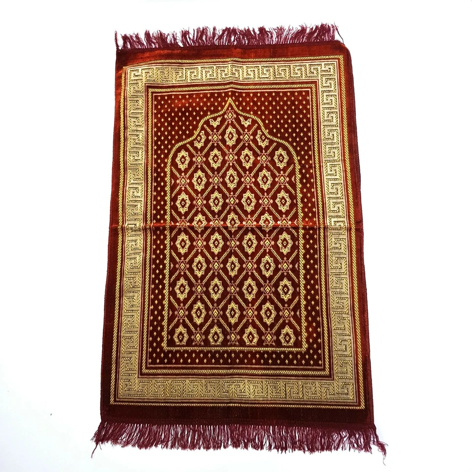 Gebetsteppich Seccade Gebet Namaz Islam Mekka Kibla Sejjada Nemaz 67cm x 106cm - Bild 1 von 1