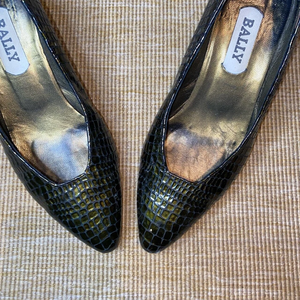 Bally Crocodile Pump Patent Green Patent Leather Vintage Women’s Shoes - Image 2 of 4