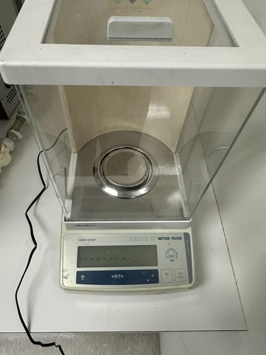 Mettler Toledo AB304-S/FACT Analytical Balance - Parts - Picture 2 of 12