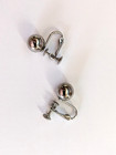 Set 60s Necklace Earrings Vintage 23” Silver Tone Strand Ball Bead Korea Pat. — photo 9