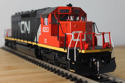 Kato 37-6603 Spur HO EMD SD40-2 Diesellok in Canadian National Lackierung