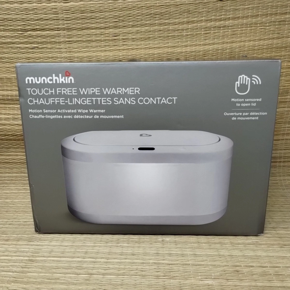 Munchkin Touch Free Baby Wipe Warmer with Nightlight & Motion Sensor, White