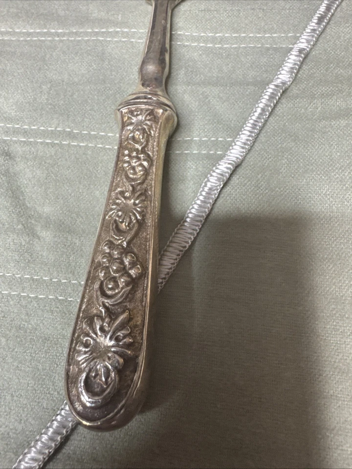Hollow Handle Fish Floral Silverplate Large Serving Knife 11.5 - Image 2 of 4