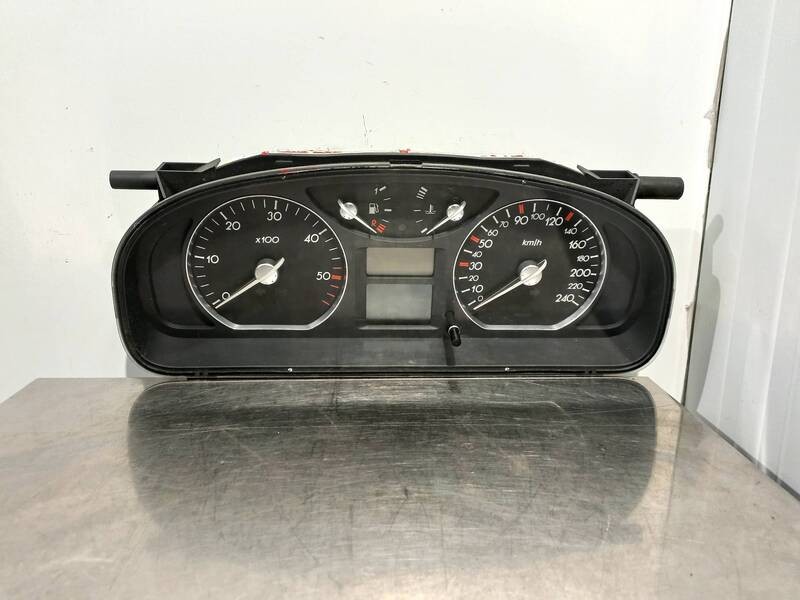 8200328449 quadro strumenti RENAULT LAGUNA II BG0 2001 101077