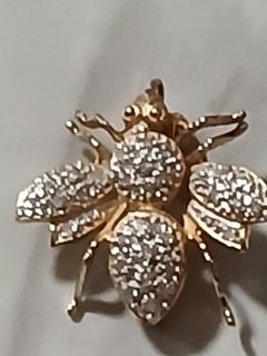 14K Yellow Gold Diamond Bee Pin Diamond Body White And Gold