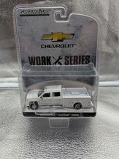 1:64 Greenlight 2018 White Chevy Silverado 3500HD Work Series Utility Truck