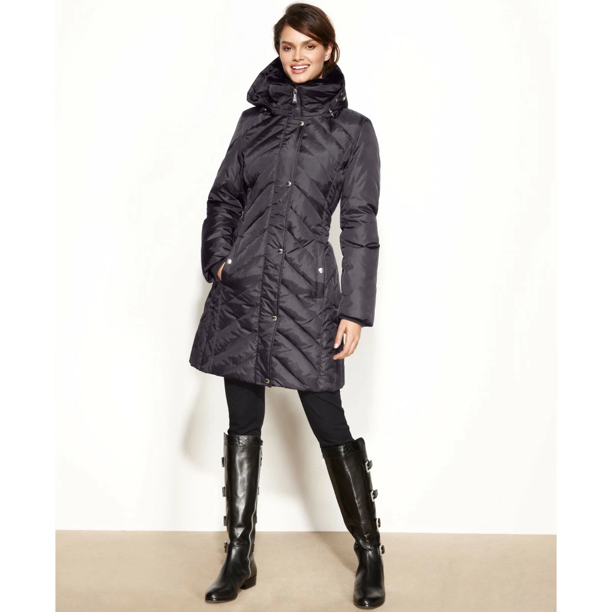 Michael kors coat hotsell with fur collar