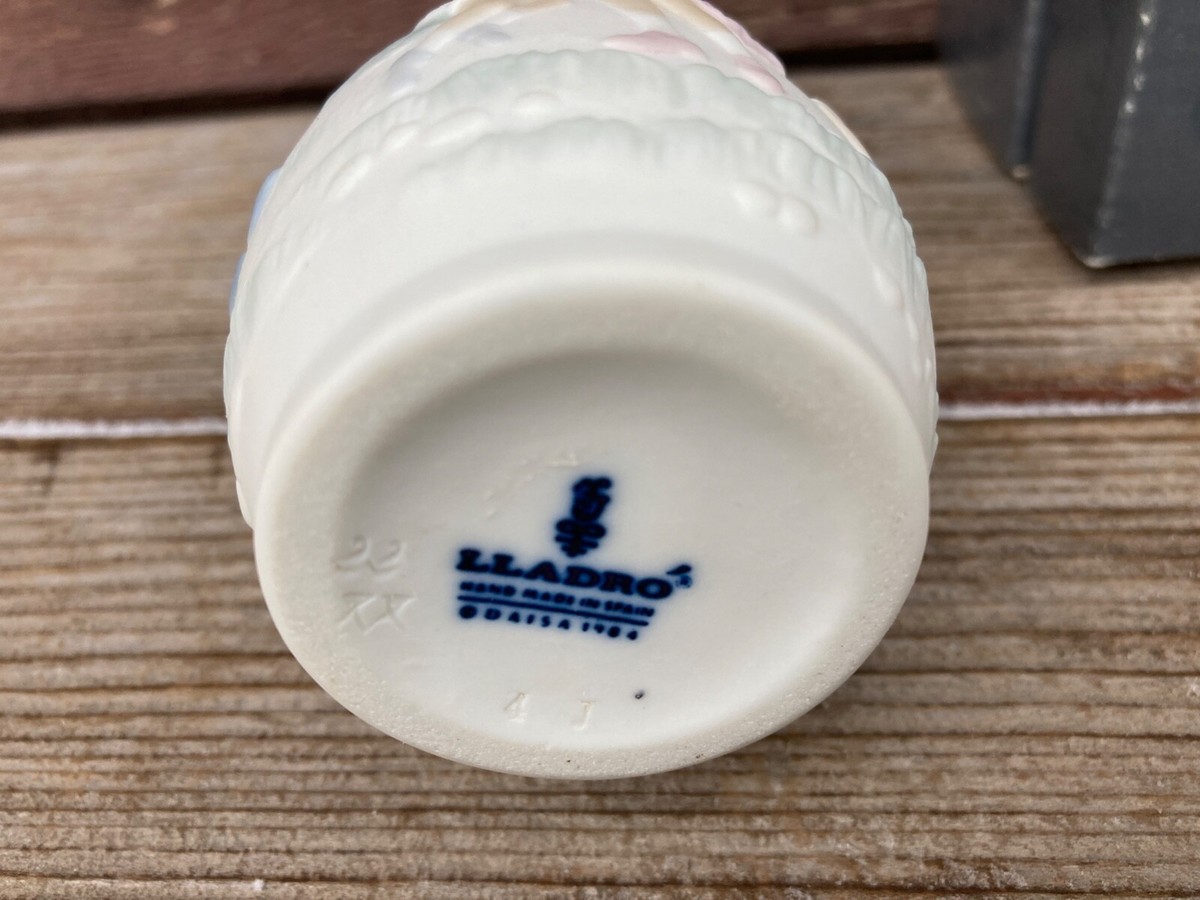 VTG LLADRO #5258 FLOWER GAMES IN THE PARK MINI VASE RETIRED w BOX