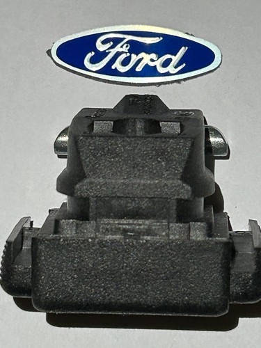 New Genuine Ford Sierra Mk1 Mk2. Phase 1 Cosworth Glovebox Catch - Picture 3 of 5