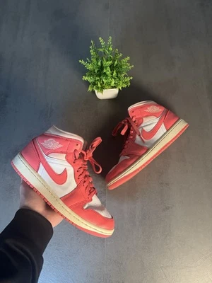 Nike Air Jordan - Rose et Blanc - Excellent état -38 - Photo 1/4