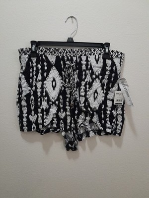Womens Vanilla Star Size Large Flyaway Shorts Bottoms Clothing NWT