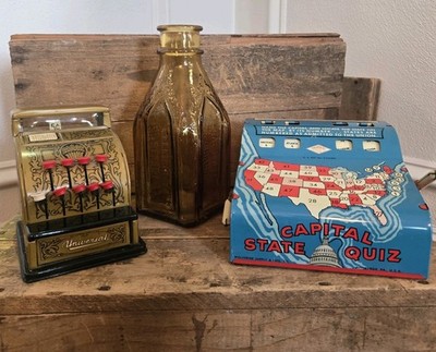 Vintage 1950s Wolverine Supply Co Tin State Capital Toy/ Lin Mar Co Cash Registr