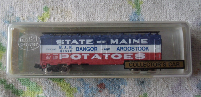 N SCALE  REFRIGERATOR CAR  MODEL POWER # 3719