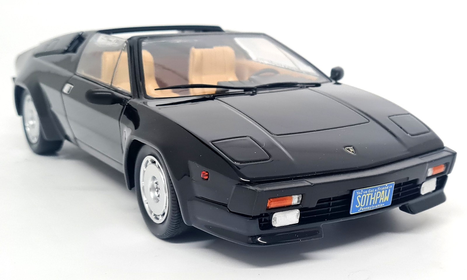 KK 1/18 Lamborghini Jalpa 3500 1982 Black Rocky IV Diecast Scale Model Car