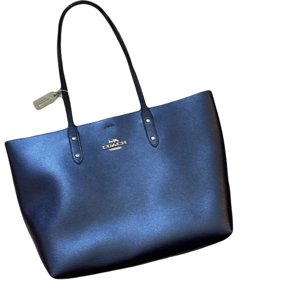 Bolso de Mano Coach Grande de Cuero Metálico F79983 $398 Azul Iridiscente Cadete Foto 2 de 4