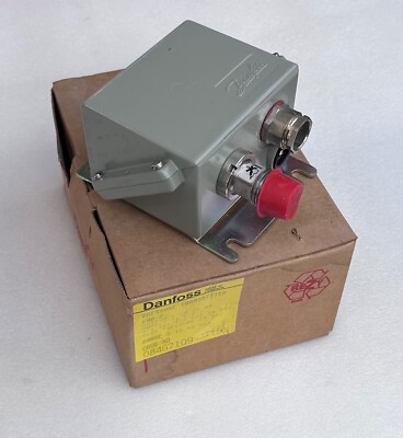 DANFOSS EMP 2 PRESSURE TRANSMITTER 084G2109