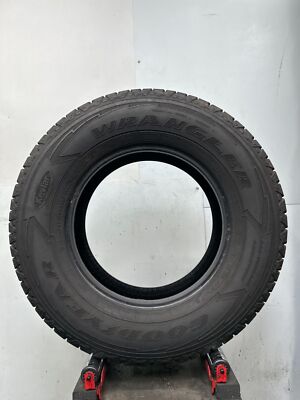 1 Goodyear Wrangler All-Terrain Adventure P245/75R17 2457517 245