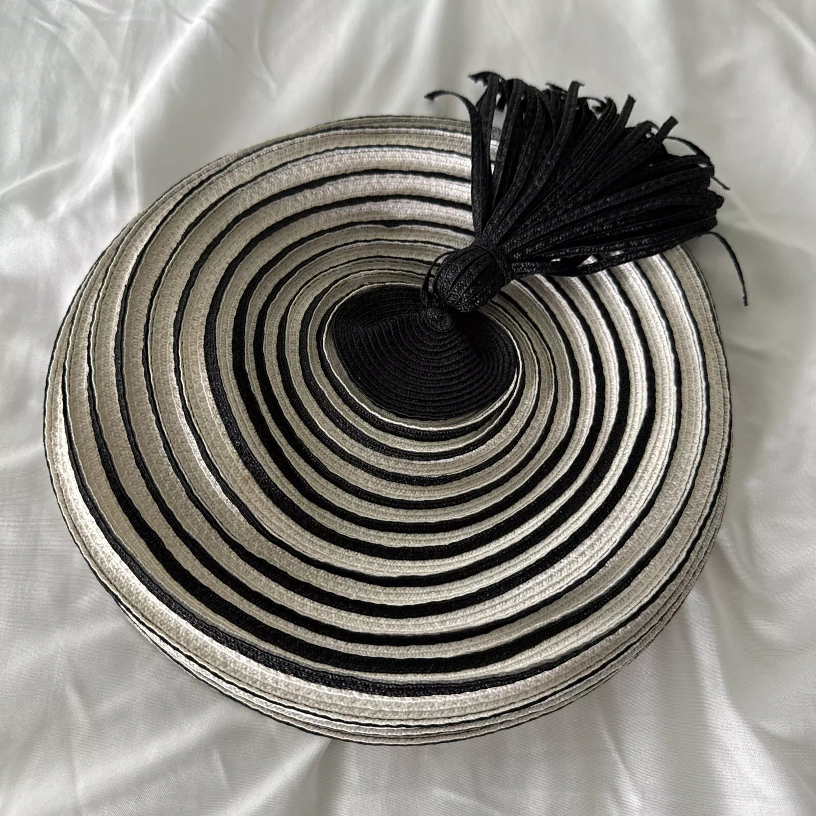 Chapeau vintage Dior béret