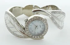 Women's Quartz Metal Casual BANGLE  Watch, Silver AND WHITE-Toned JCP1055