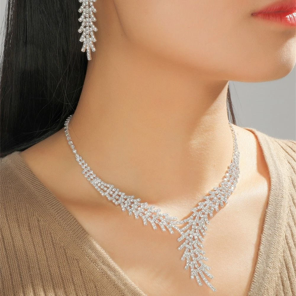 Ladies necklace set online
