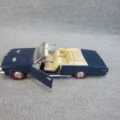 Franklin Mint Pontiac GTO Vintage 1/43 Diecast Car Functional Doors Blue - Picture 5 of 9