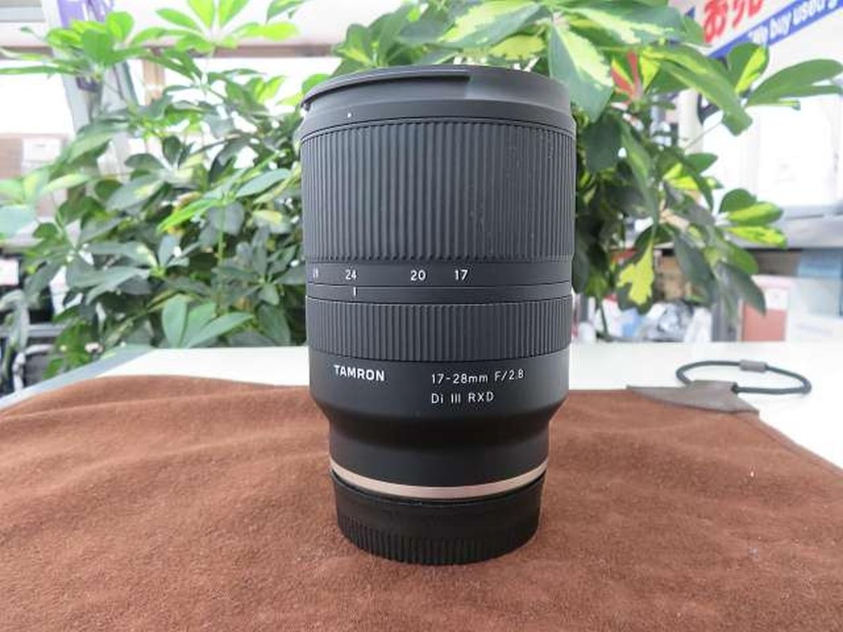 Tamron 17-28mm F2.8 Di III RXD Sony E Mount Wide Angle Zoom Lens