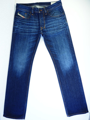 Diesel Larkee Jeans Label W32 L32 aber eigentlich eine L33,5 Waschung 0073N Straight