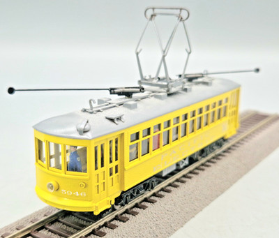 Custom Brass Messing Finescale 4 achs. Straßenbahn mit Innenbel. HO - LESEN