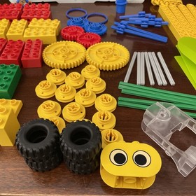 Lego Education 9656 STEM missing ONE piece 