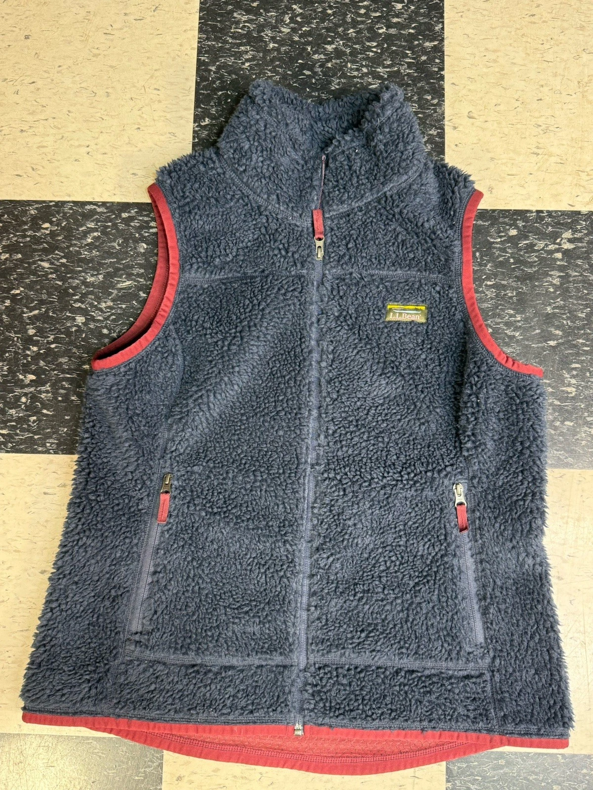 LL Bean Mens Mountain Sherpa Vest Size L Deep Pile Outdoors Hiking Trails