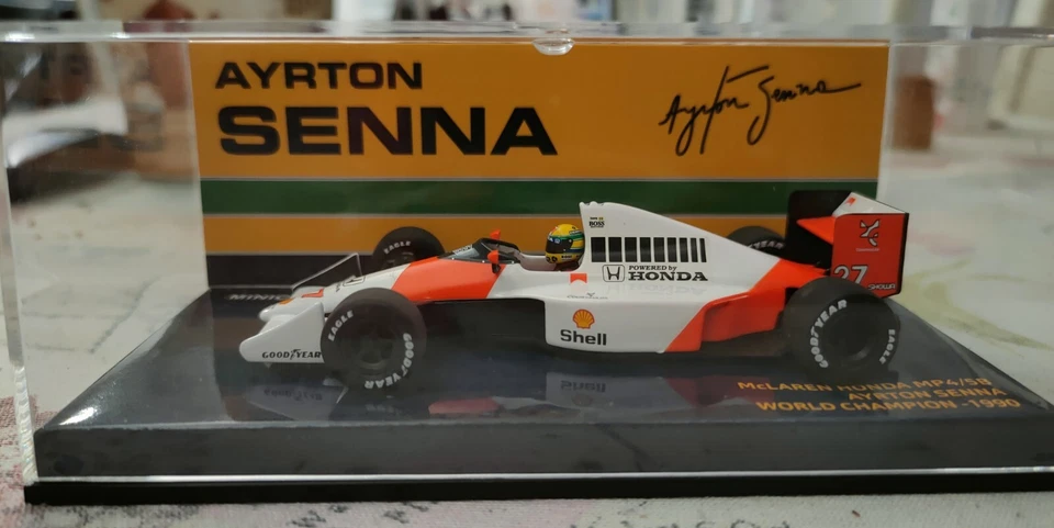 Minichamps 540904327 McLaren MP4/5B W.C. 1990 Ayrton Senna 1/43 - Immagine 2 di 3