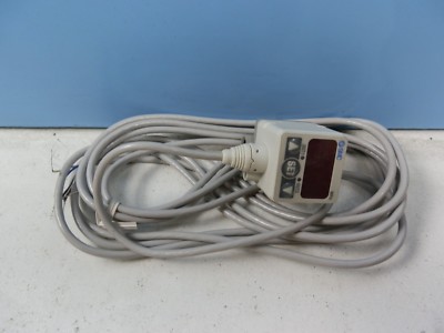  SMC ISE40-WF1-62L Digital Pressure Switch Drucksensor