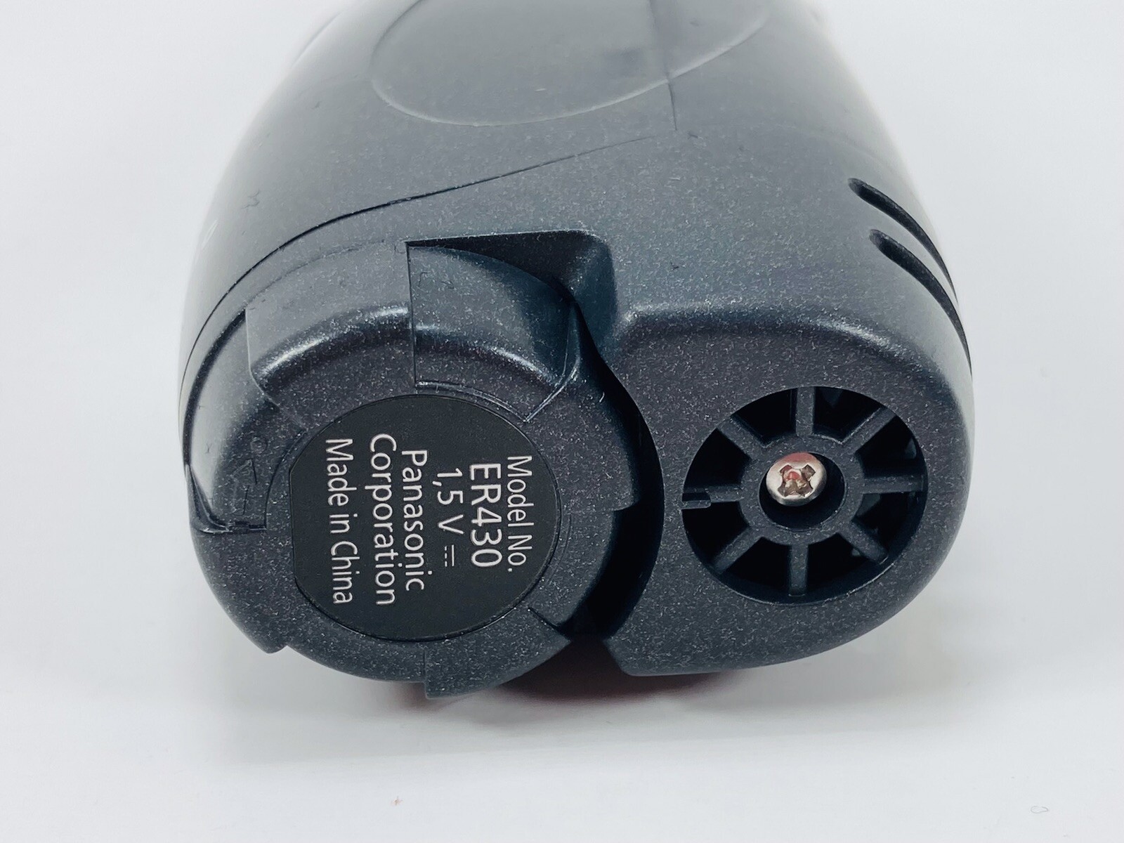 Panasonic ER430K Vacuum Ear Nose and Facial Hair Trimmer